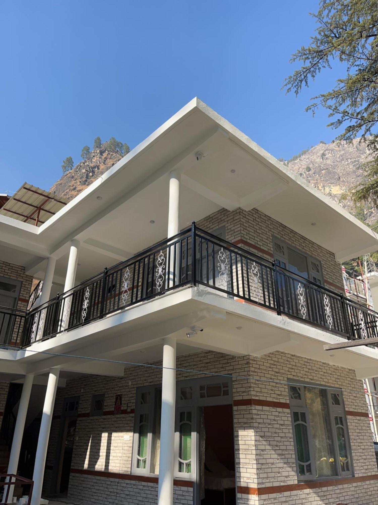 Hom House Of Mannmauji Riverside Kasol Extérieur photo