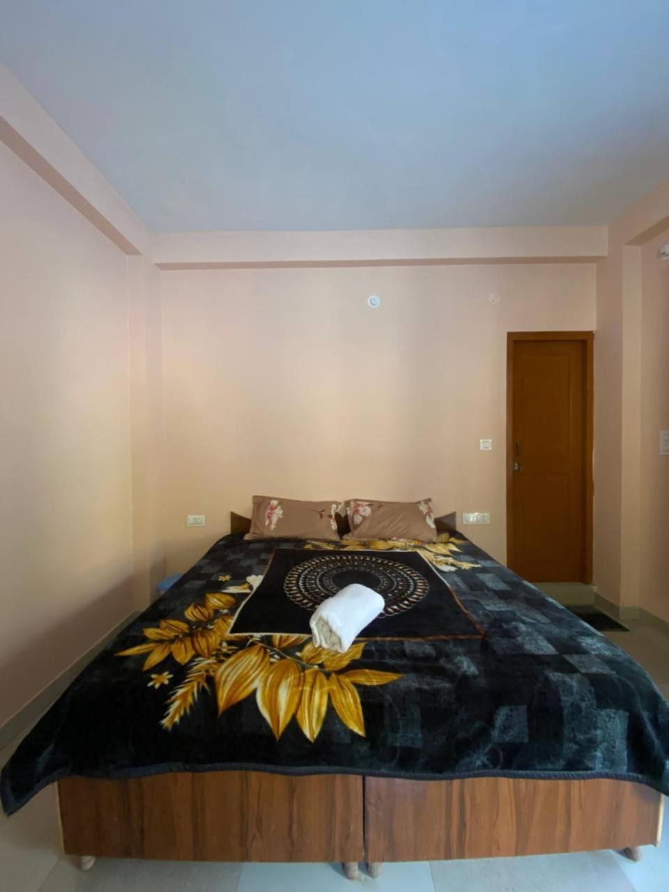 Hom House Of Mannmauji Riverside Kasol Extérieur photo