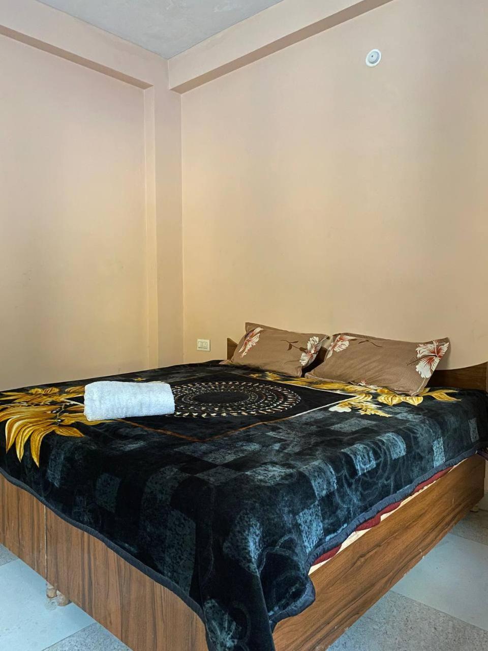 Hom House Of Mannmauji Riverside Kasol Extérieur photo